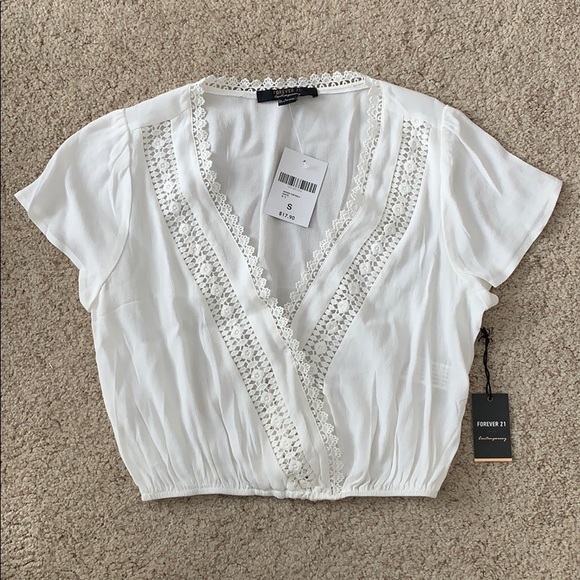 Forever 21 Tops - Forever 21 white top